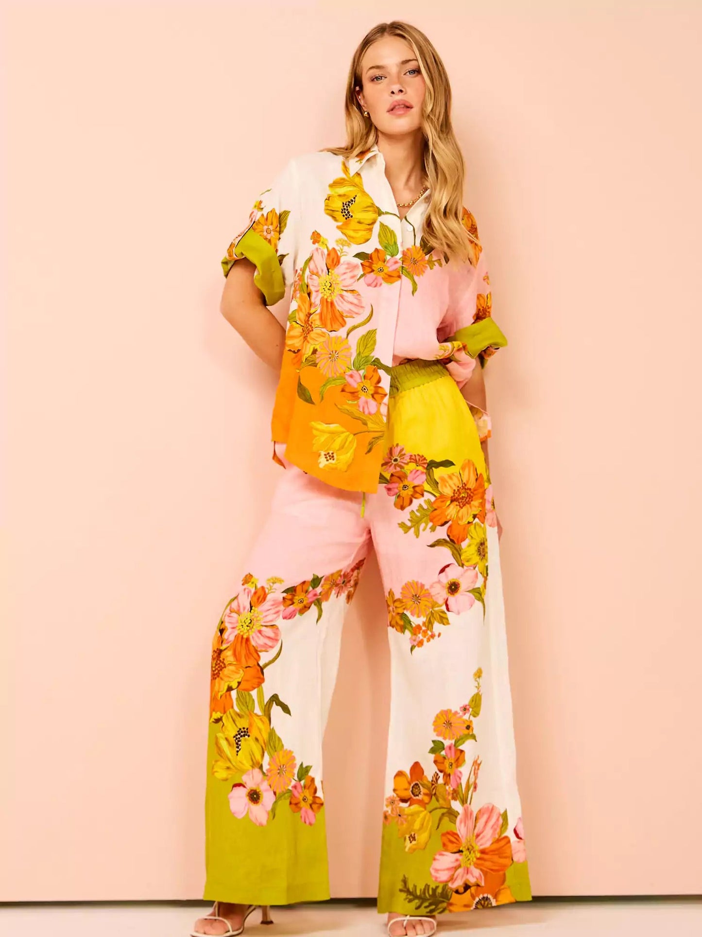 Well Tailored Pants with a Graceful Silhouette