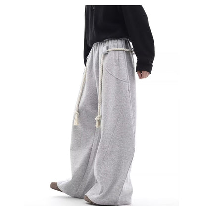 Beautifully Finished Pants in a Timeless Design
