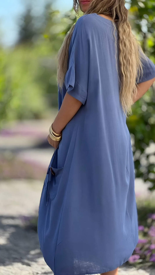 Classic Vintage & Enduringly Stylish Dress