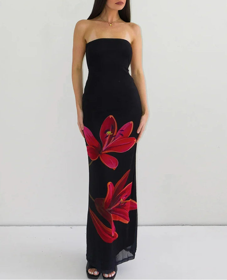 Well Tailored Dress with a Graceful Silhouette