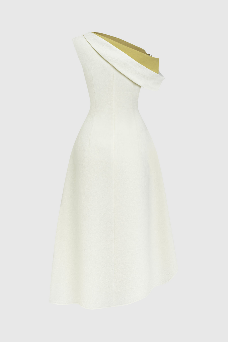 Classic Vintage & Enduringly Stylish Dress