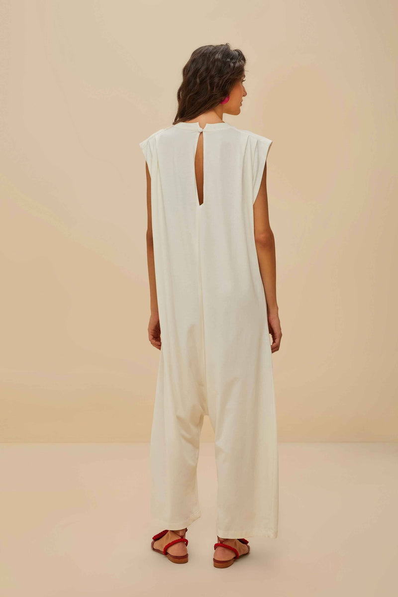 Well Tailored Garment with a Graceful Silhouette