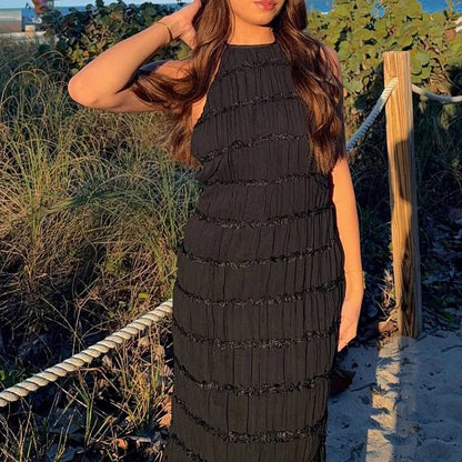 Gracefully Styled Dress for Any Occasion