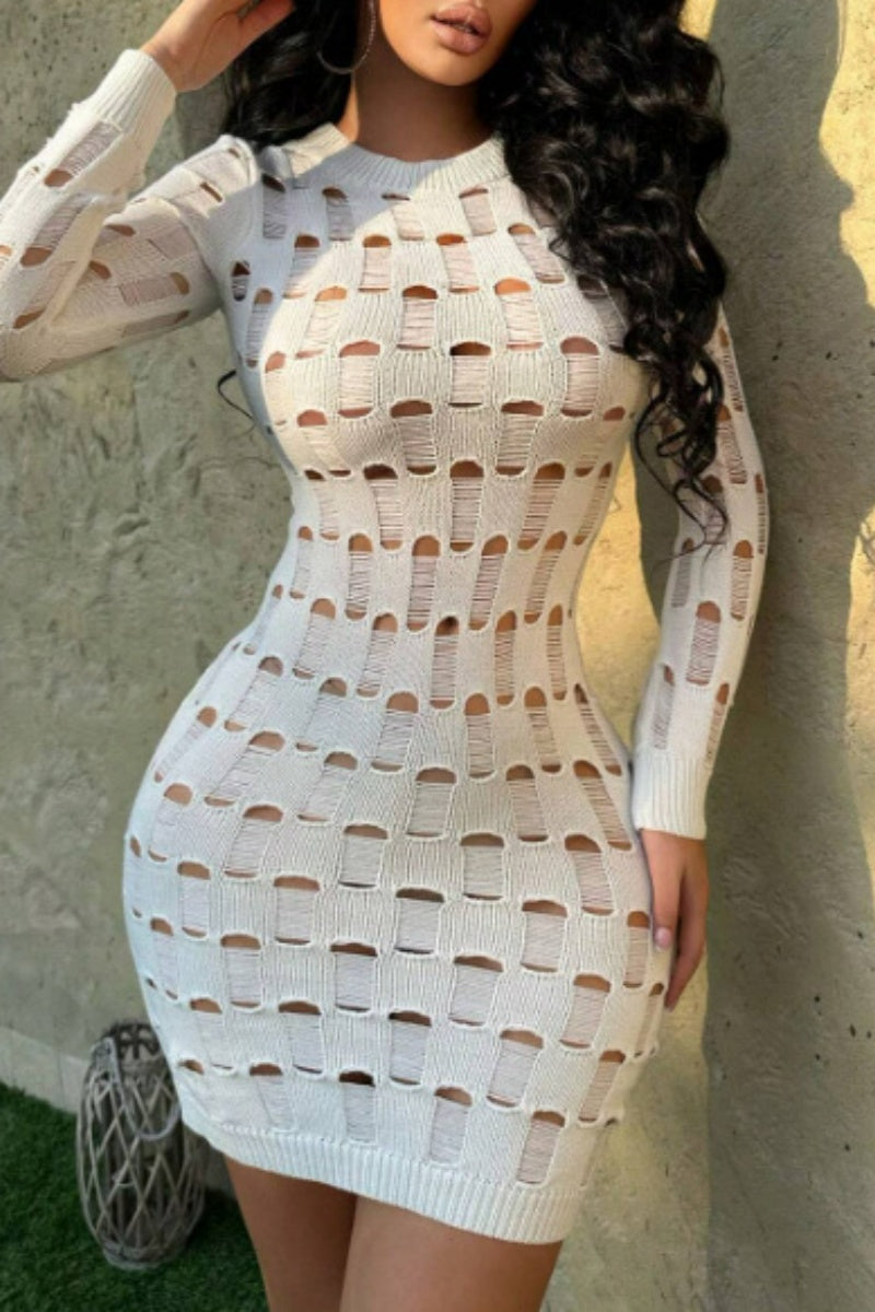 Beautifully Crafted Dress in a Classic Style