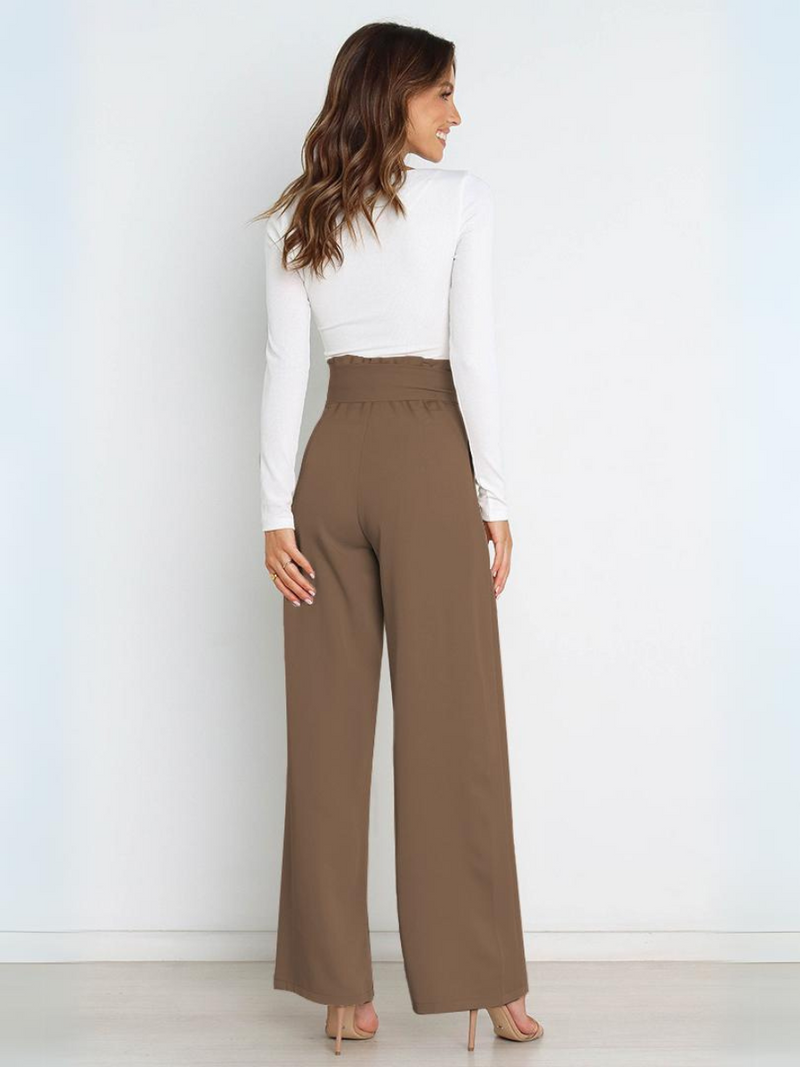 Beautifully Finished Pants in a Timeless Design