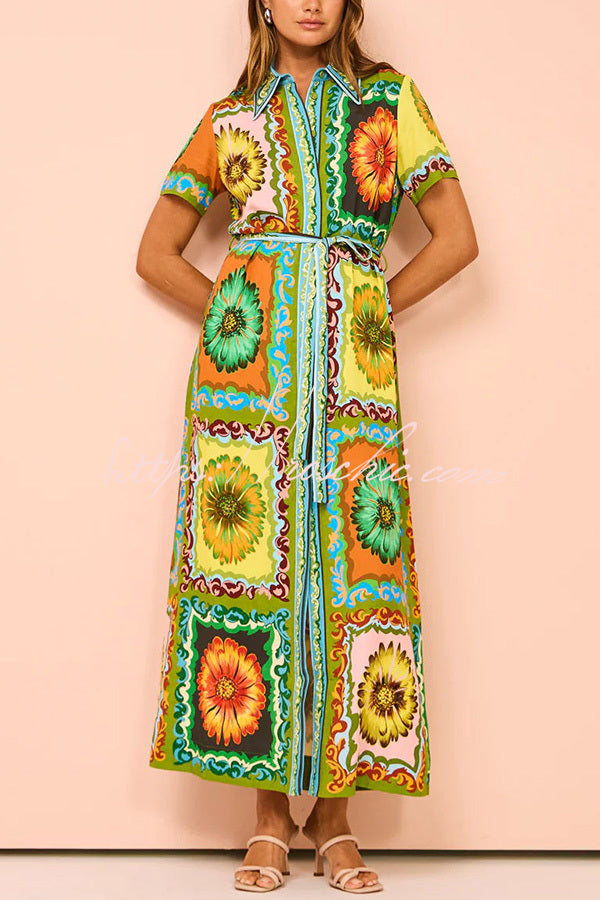 Sophisticated Dress with a Clean Classic Look