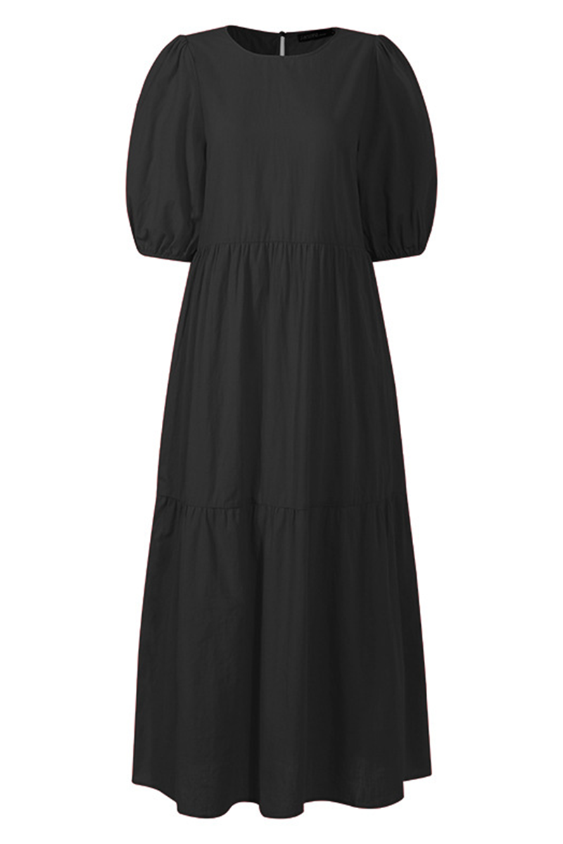 Polished Dress with an Effortless Classic Look