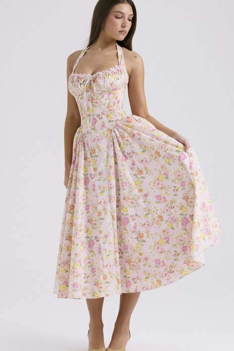 Polished Dress with an Effortless Classic Look