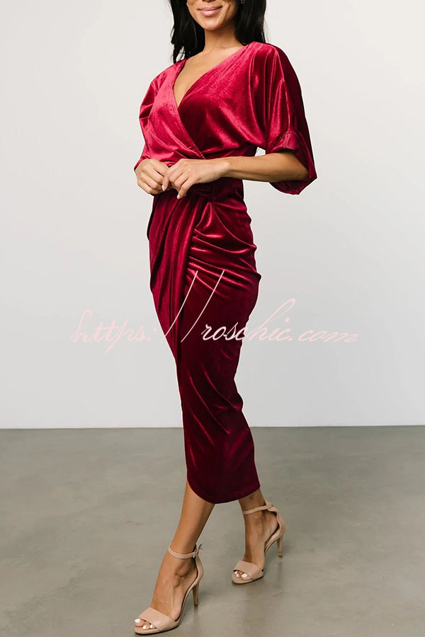 Classic Vintage & Enduringly Stylish Dress