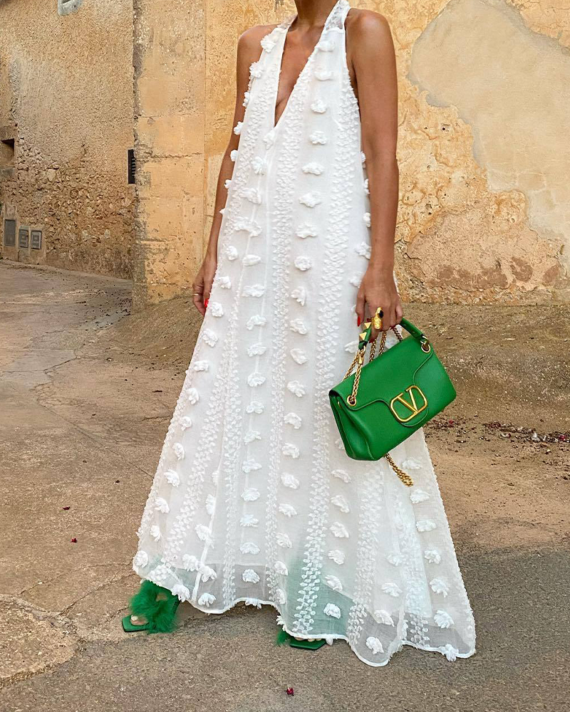 Sophisticated Dress with a Clean Classic Look