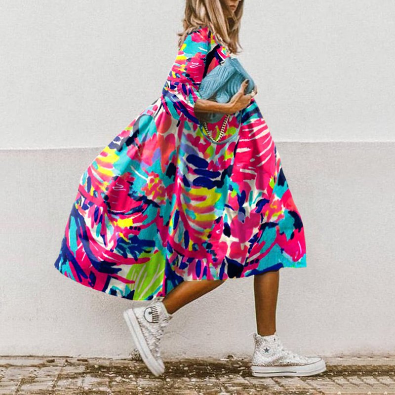 Classic Vintage Dress with a Flattering Fit