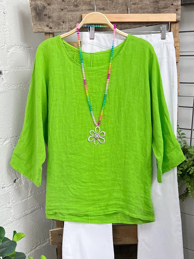 Gracefully Styled Top for Any Occasion