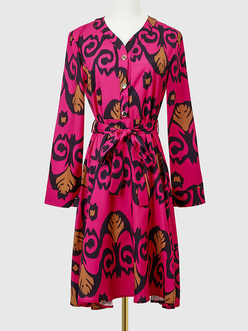 Classic Vintage Dress with a Flattering Fit