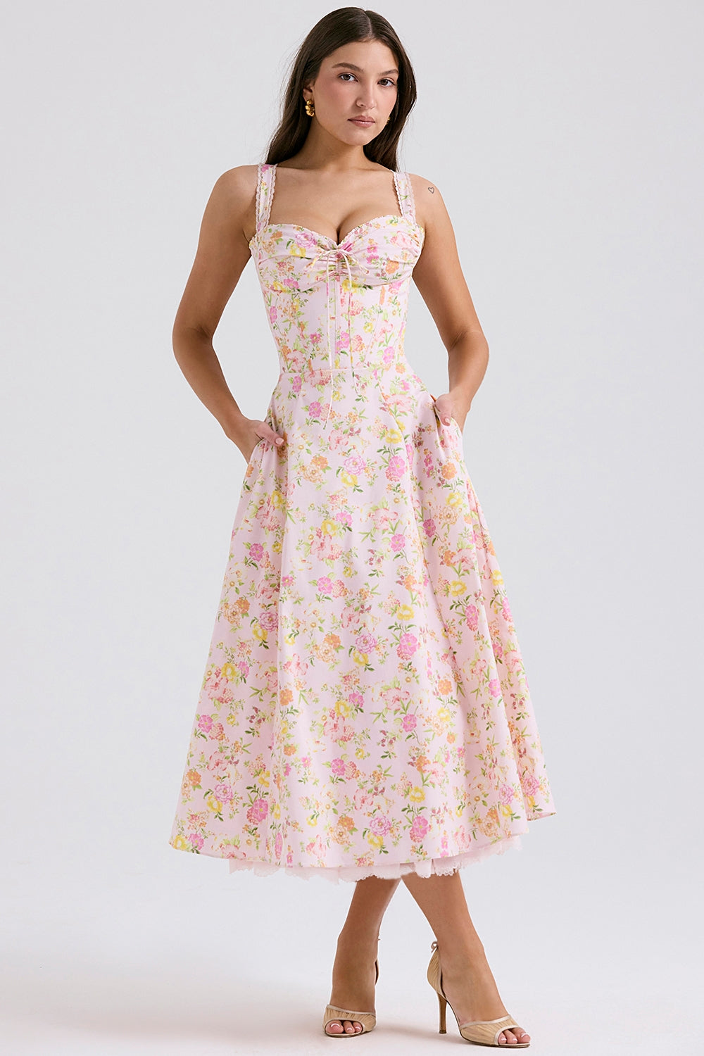 Classic Vintage & Enduringly Stylish Dress
