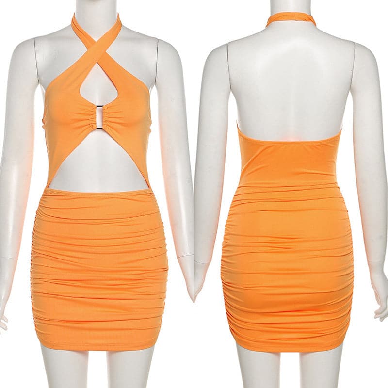 Beautifully Finished Dress in a Timeless Design
