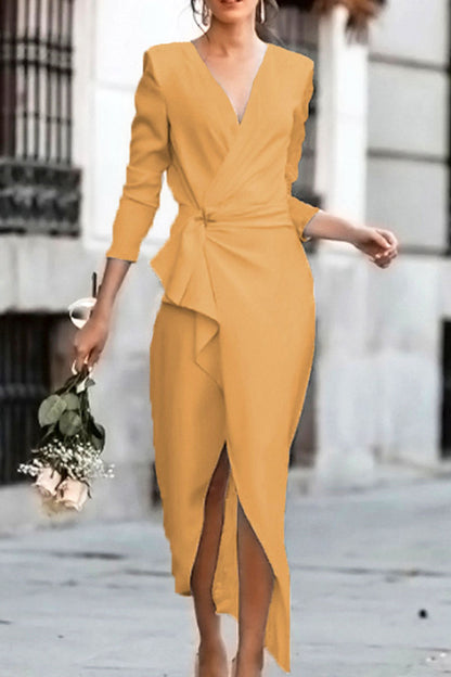 Beautifully Crafted Dress in a Classic Style