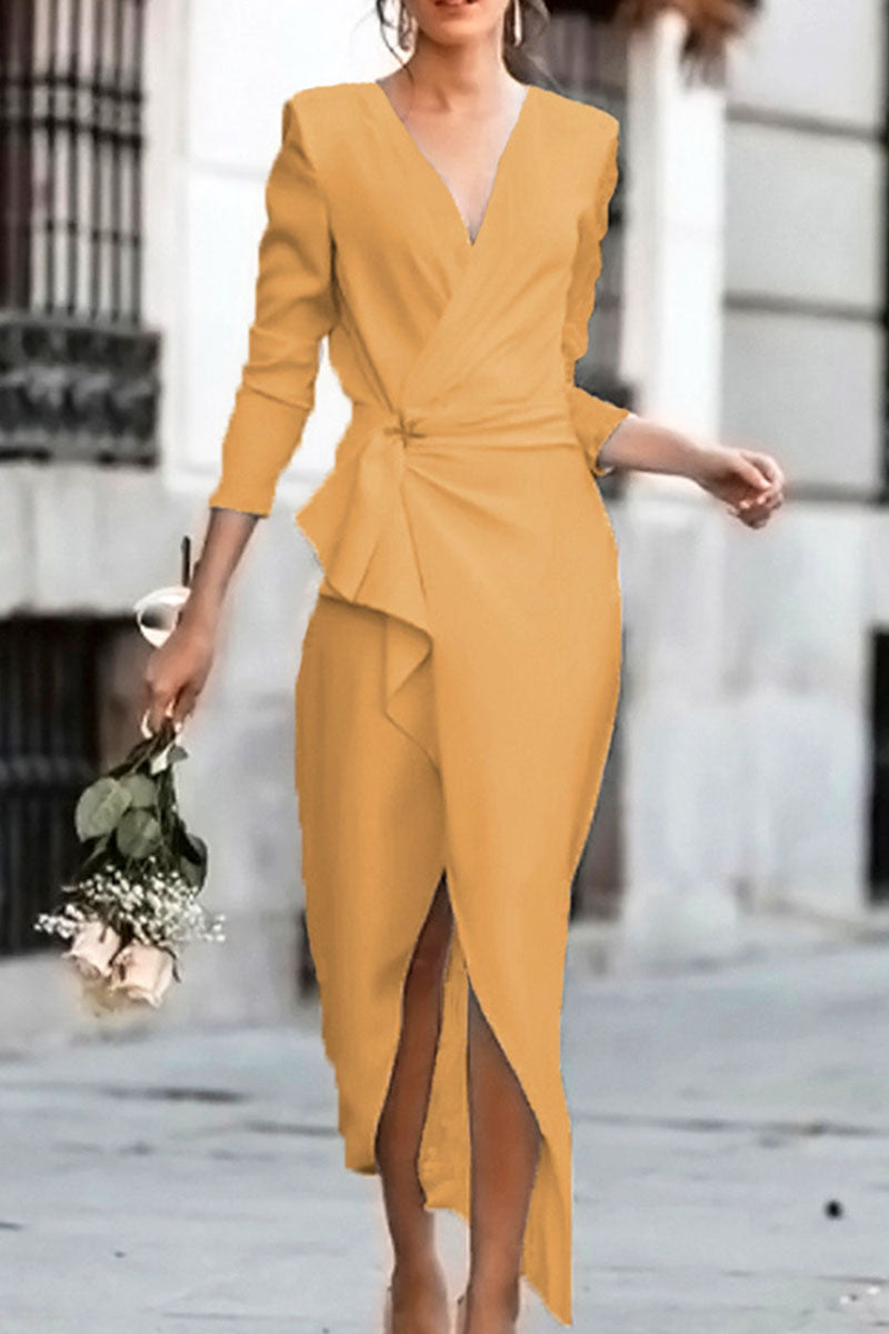Beautifully Crafted Dress in a Classic Style