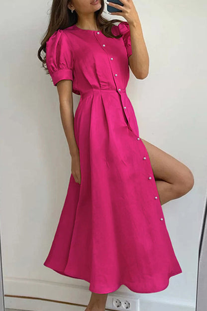 Well Tailored Dress with a Graceful Silhouette
