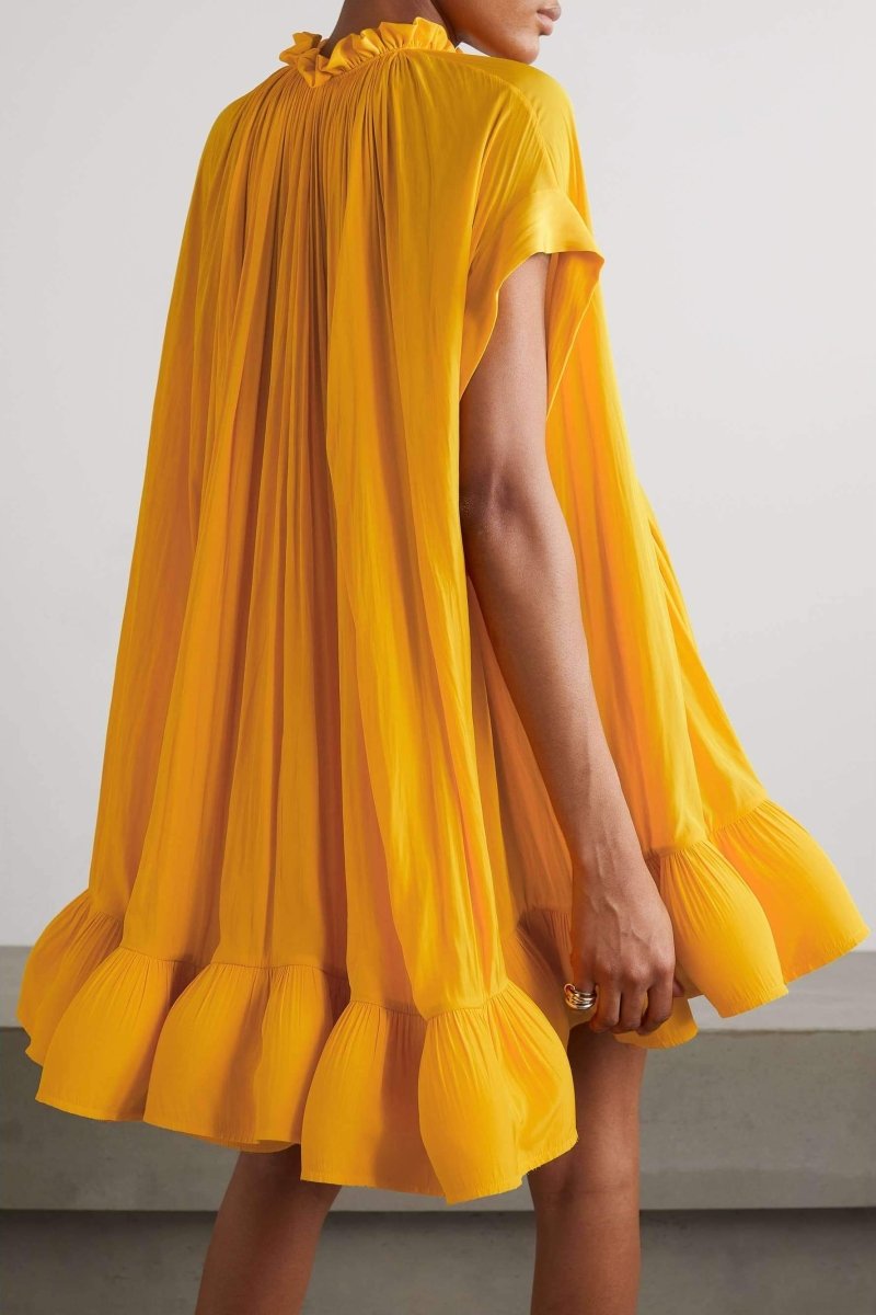 Polished Dress with an Effortless Classic Look