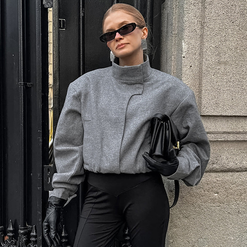 Effortlessly Elegant Coat with a Timeless Design