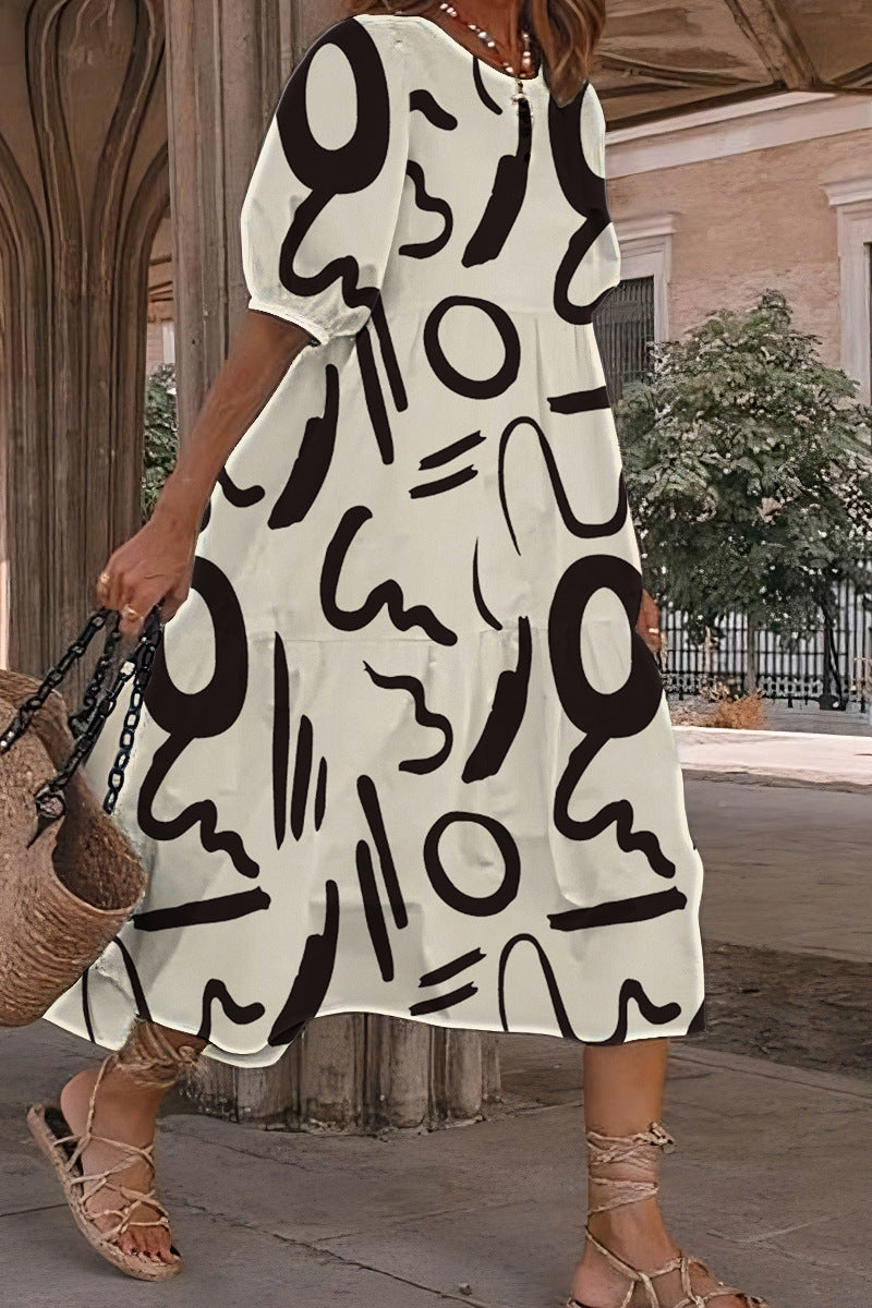 Well Tailored Dress with a Graceful Silhouette