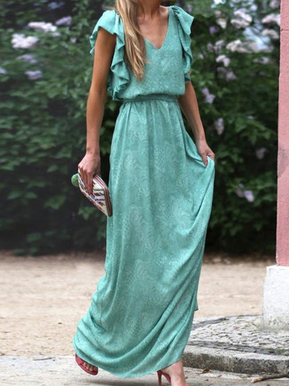 A Vintage Style Dress with Delicate Timeless Details