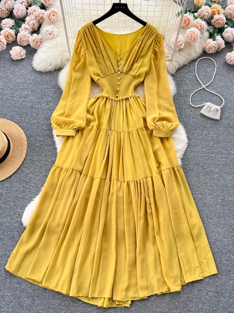 Polished Dress with an Effortless Classic Look