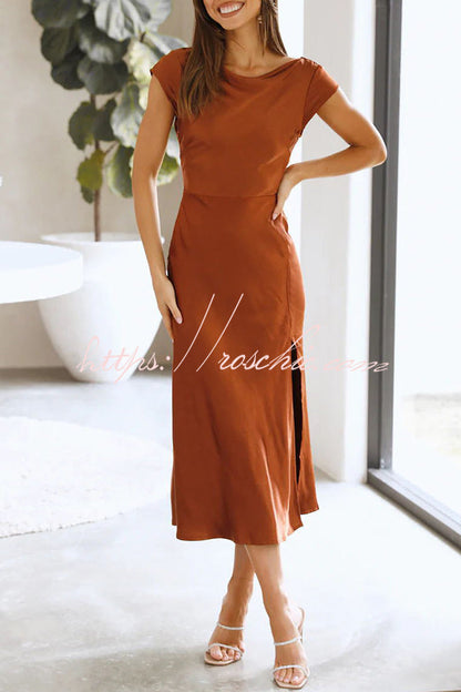 Polished Dress with an Effortless Classic Look