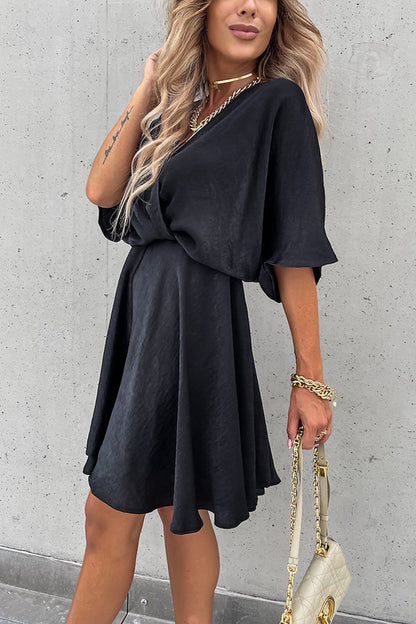 Polished Dress with an Effortless Classic Look