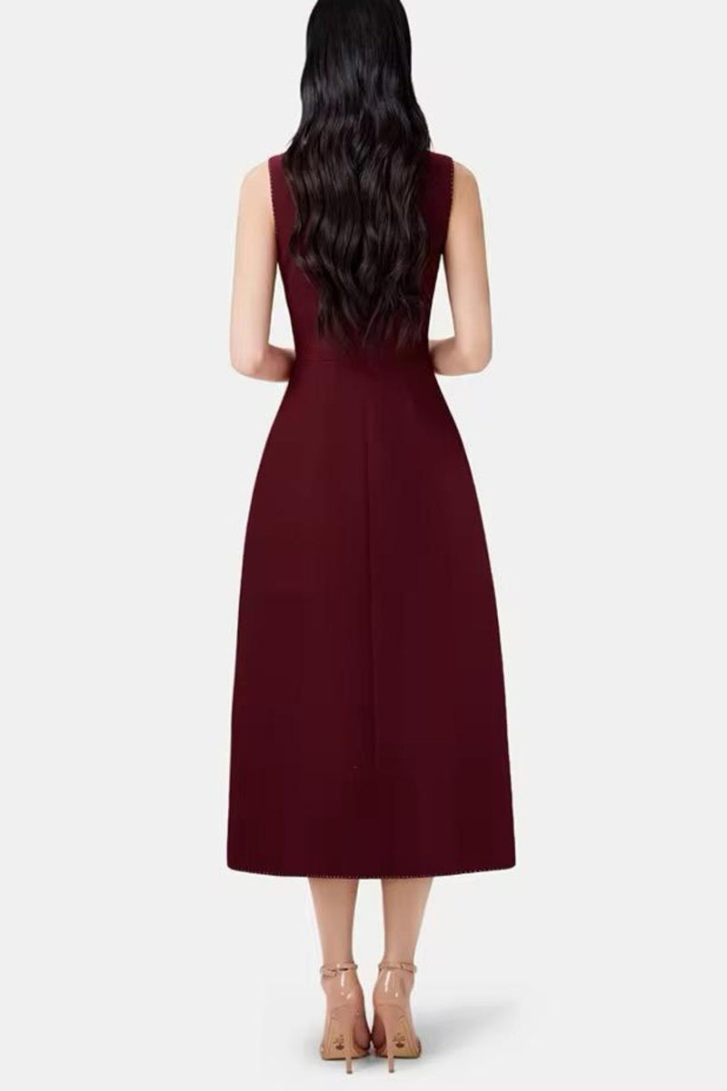 Polished Dress with an Effortless Classic Look