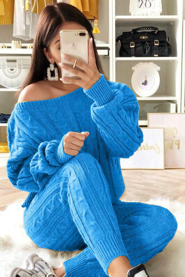 Gracefully Styled Sweater for Any Occasion