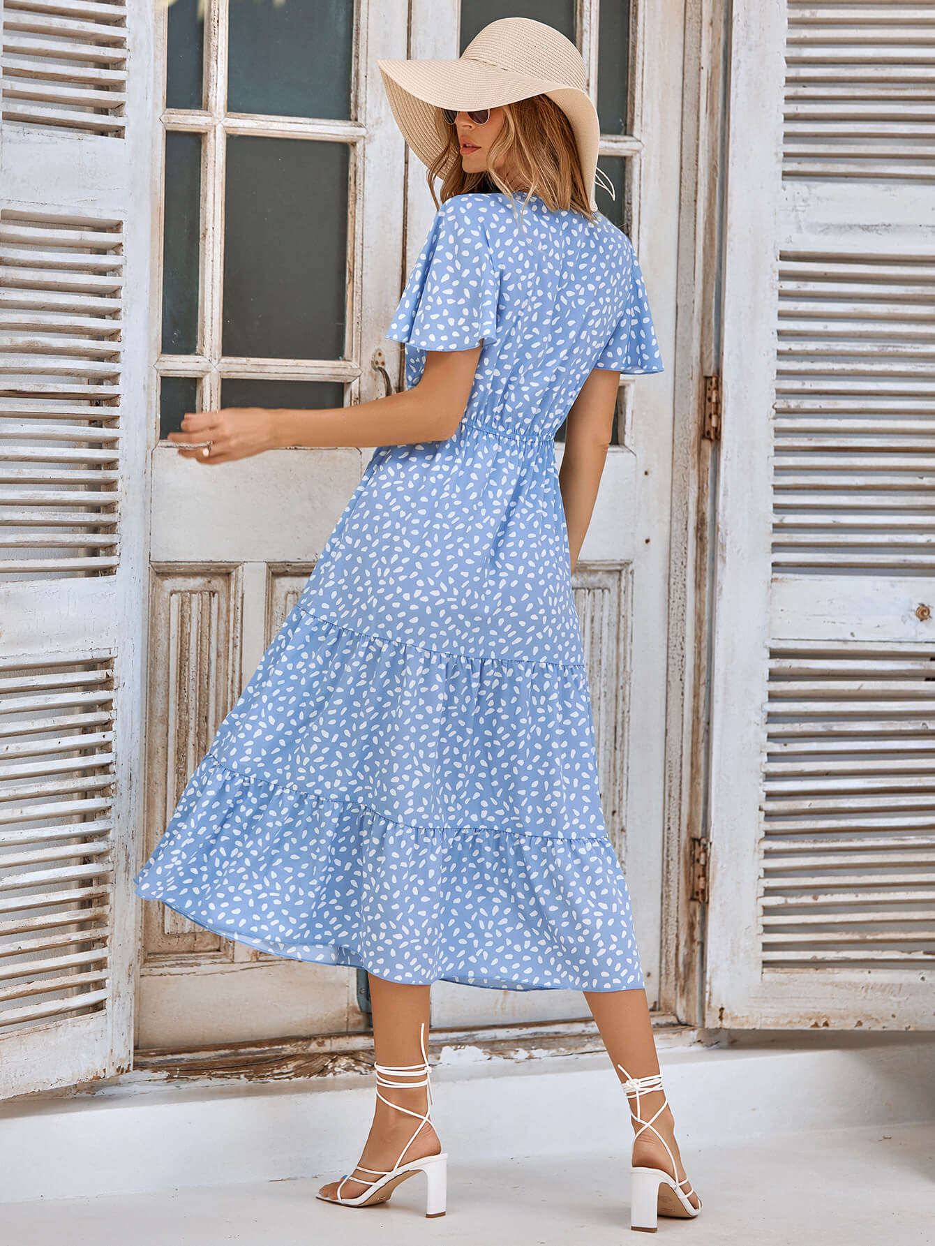 Elegantly Styled Dress for Everyday Wear