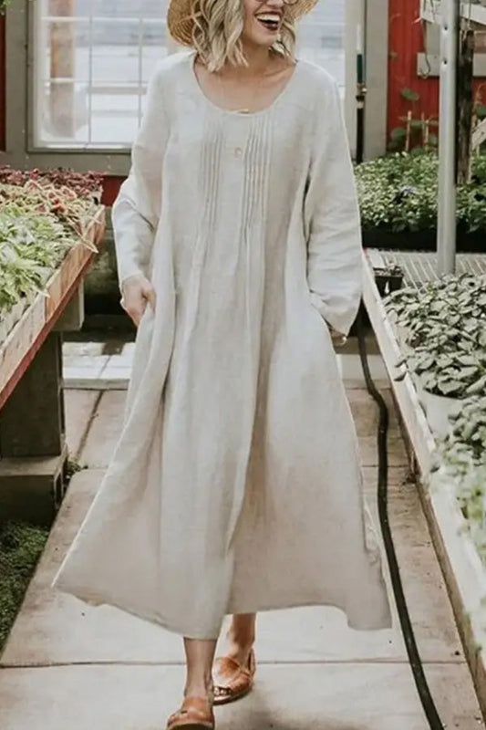 Sophisticated Dress with a Clean Classic Look