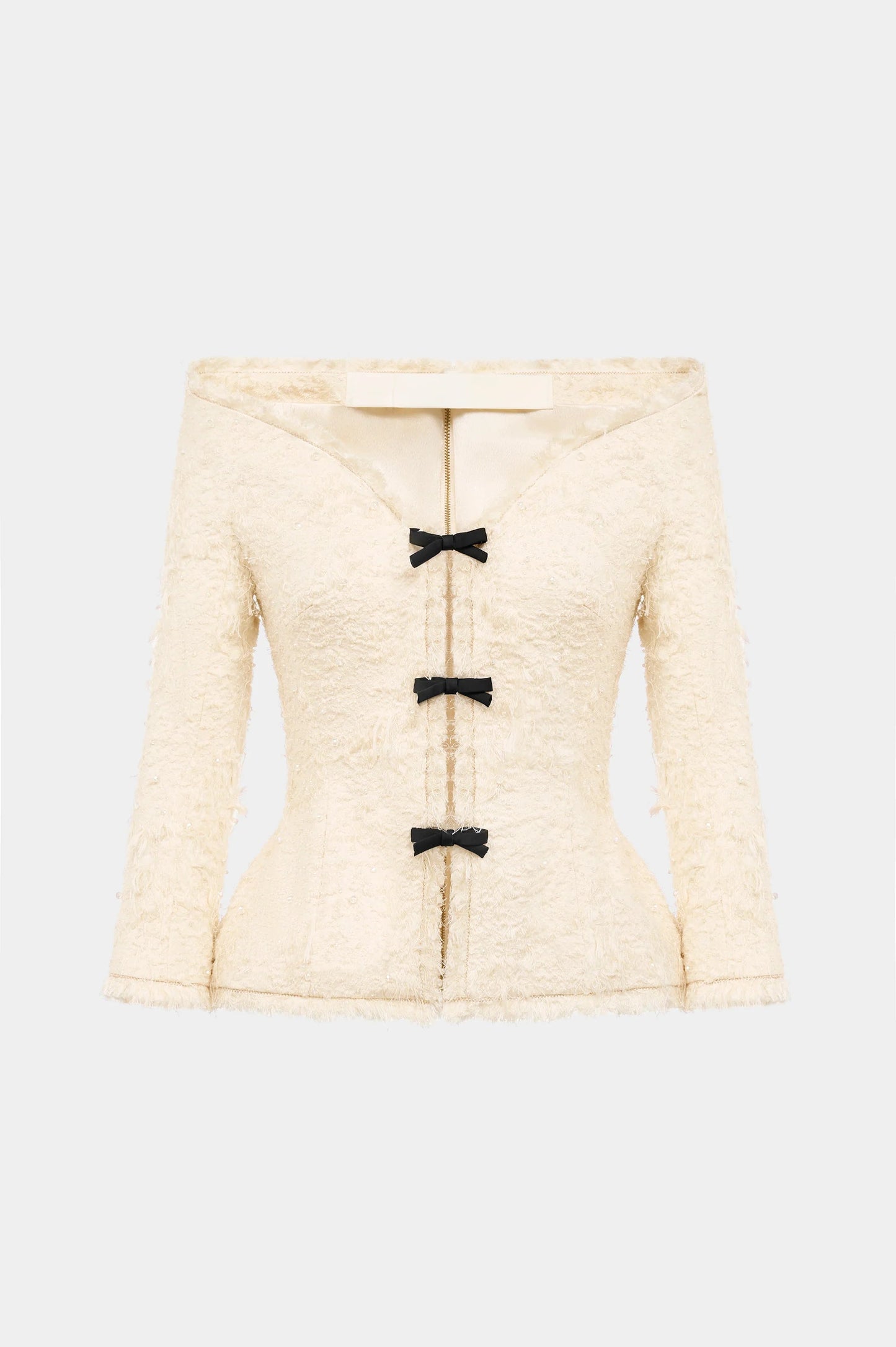 Effortlessly Elegant Garment with a Timeless Design