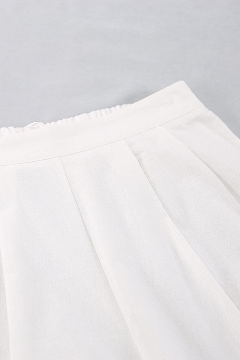 Well Tailored Pants with a Graceful Silhouette