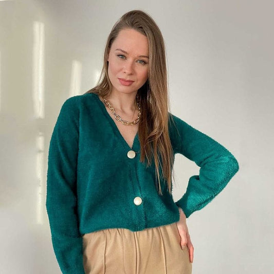 Well Tailored Cardigan with a Graceful Silhouette
