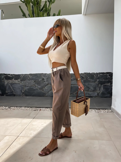 Elegantly Styled Pants for Everyday Wear