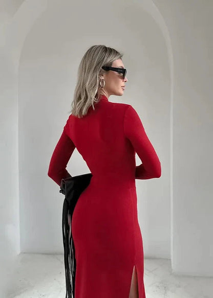 Effortlessly Elegant Dress with a Timeless Design