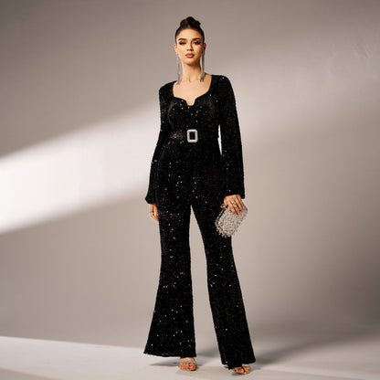 Effortlessly Elegant Garment with a Timeless Design