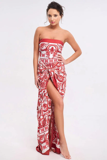 Gracefully Styled Garment for Any Occasion
