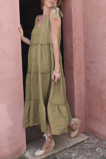 Effortlessly Elegant Dress with a Timeless Design