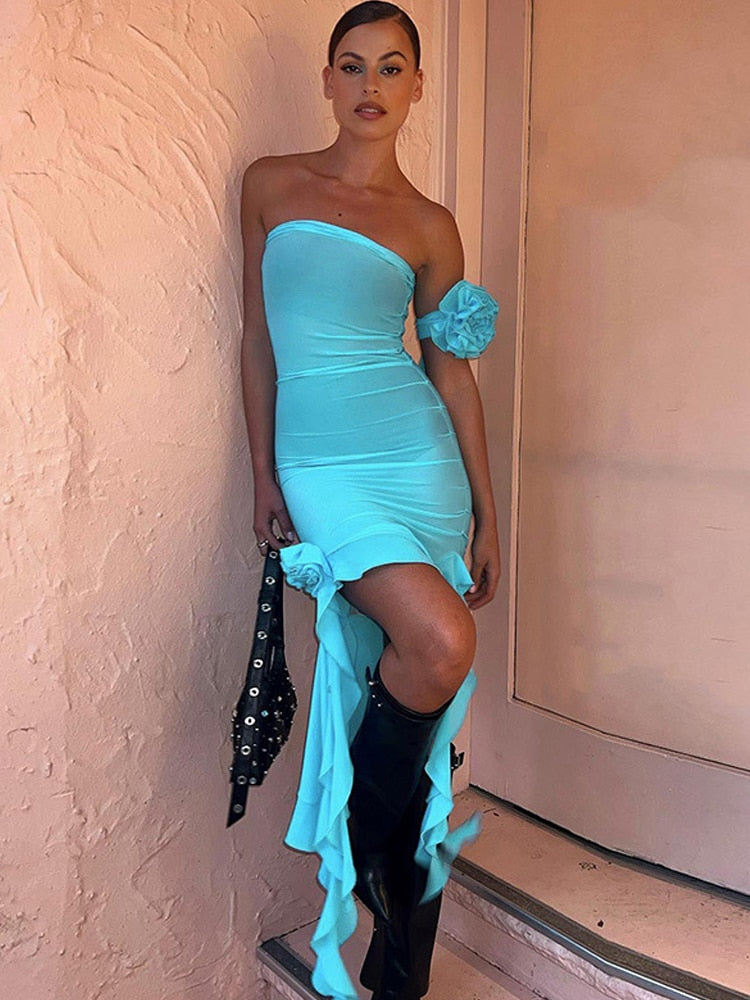 Gracefully Styled Dress for Any Occasion