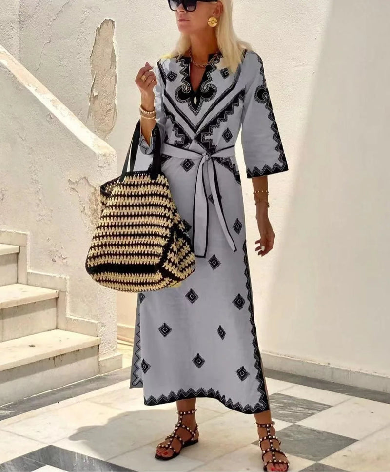 Gracefully Styled Dress for Any Occasion