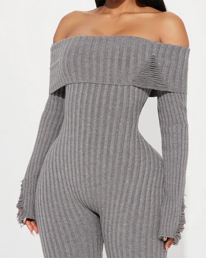 Sophisticated Garment with a Clean Classic Look
