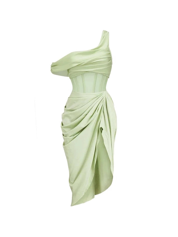 Polished Garment with an Effortless Classic Look