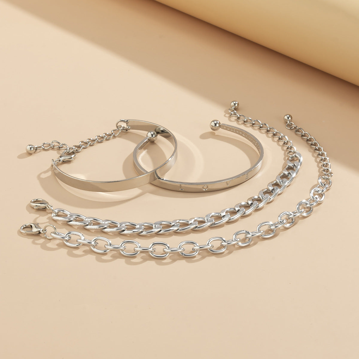 Beautiful Set with Unique Style