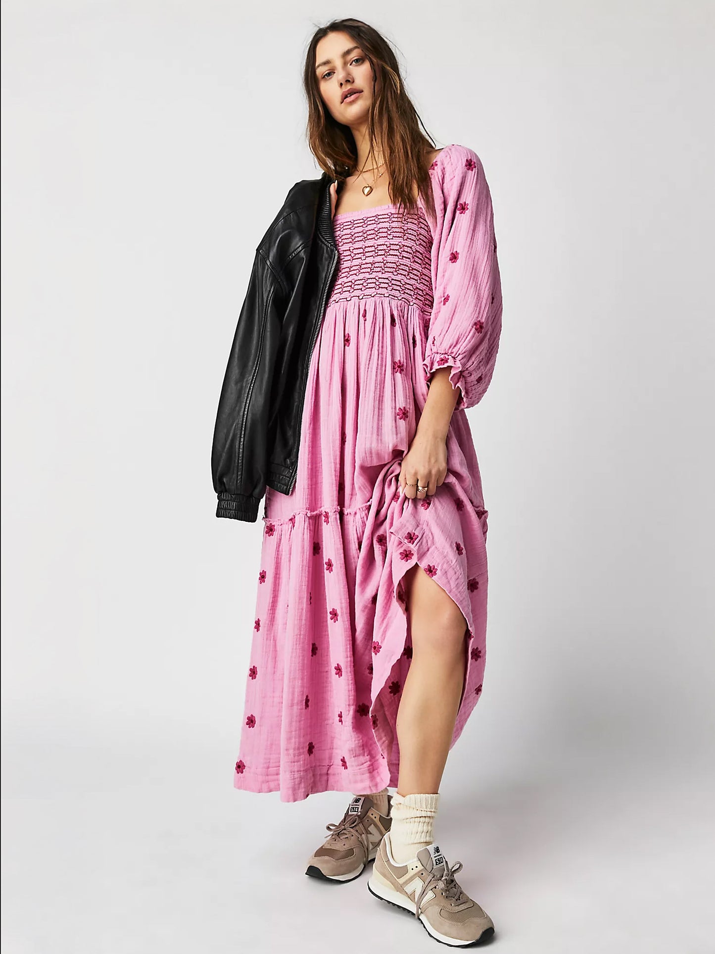 Classic Vintage Dress with a Flattering Fit