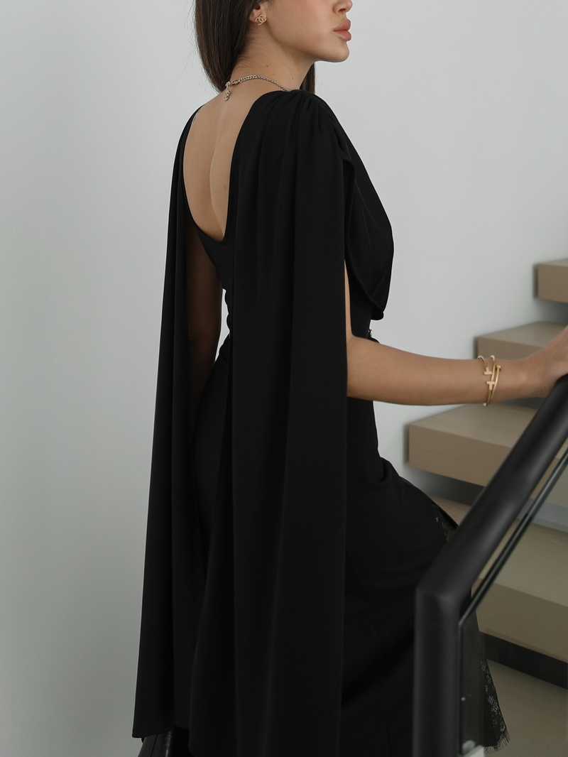 A Vintage Style Dress with Delicate Timeless Details