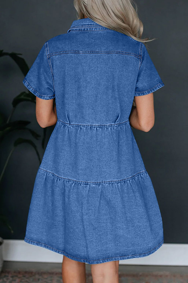 Well Tailored Dress with a Graceful Silhouette