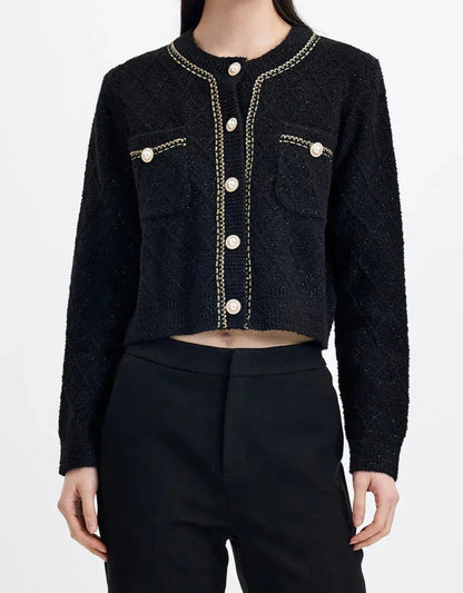 Effortlessly Elegant Cardigan with a Timeless Design